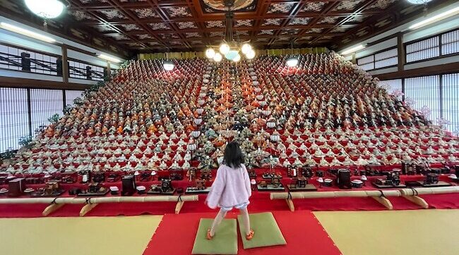 桃の節句！お雛様をひな祭り以降も出していると結婚が遅れる理由は？