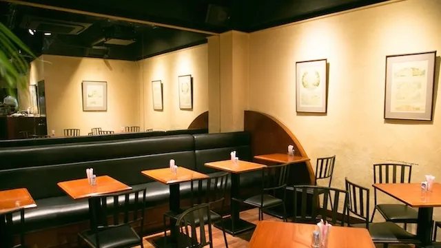 東京都新宿区のおすすめカフェデート25選！初デートから2回目以降も安心の目的別ガイド