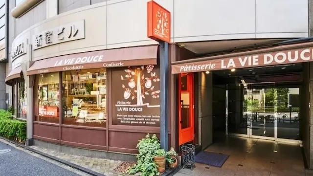 東京都新宿区のおすすめカフェデート25選！初デートから2回目以降も安心の目的別ガイド