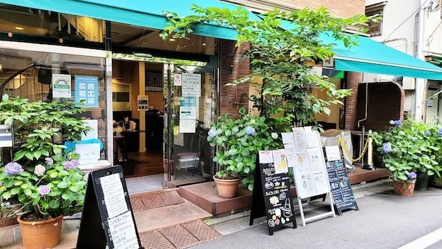 東京千代田区のおすすめカフェデート35選！初デートから2回目以降も安心の目的別ガイド
