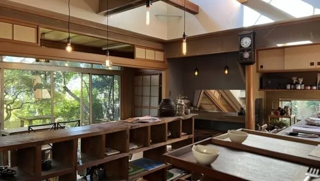 横浜市西区のおすすめカフェデート49選！初デートから2回目以降も安心の目的別ガイド